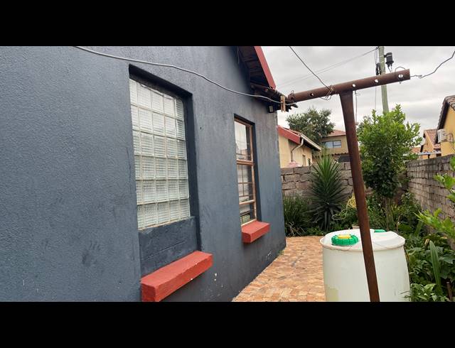 3 BEDROOM HOUSE FOR SALE IN PAYNEVILLE